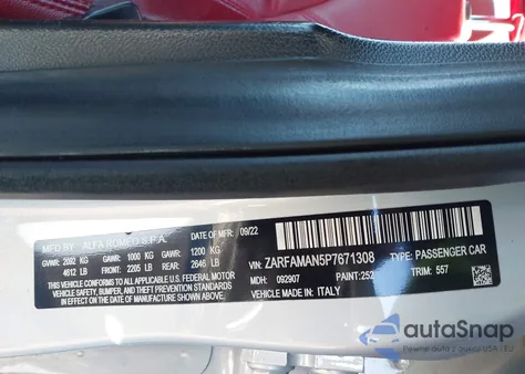 2023 Alfa Romeo Giulia Sprint Rwd z USA, uszkodzony, nr VIN ZARFAMAN5P7671308